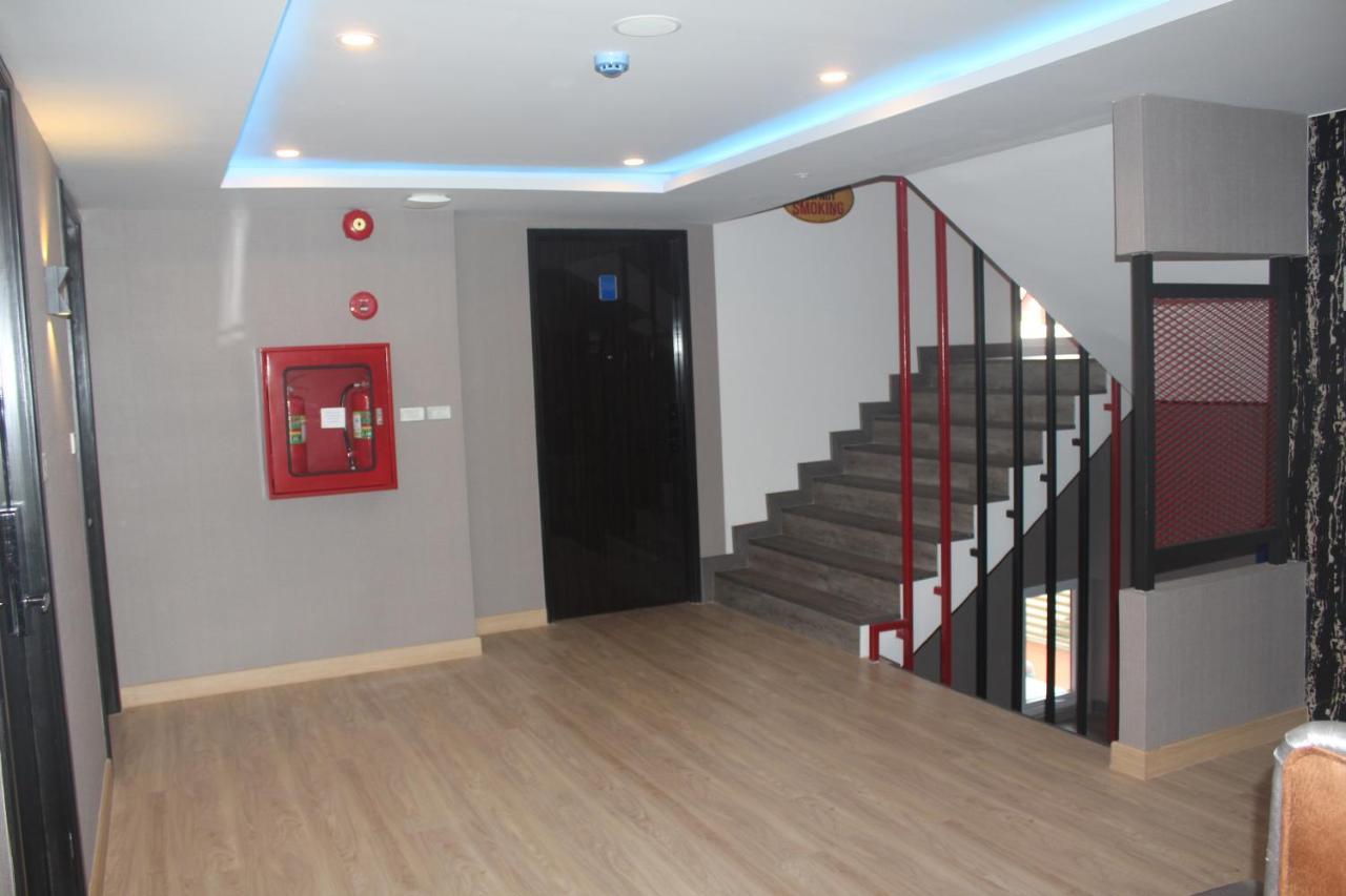 H-District Boutique Poshotel Bangkok Zewnętrze zdjęcie